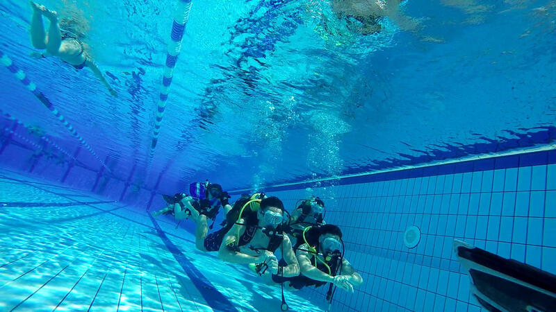 vlcsnap-2023-06-12-22h28m34s519
OPEN WATER DIVER 
Keywords: owd dive CMAS SSI DIVING IMMERSIONI
