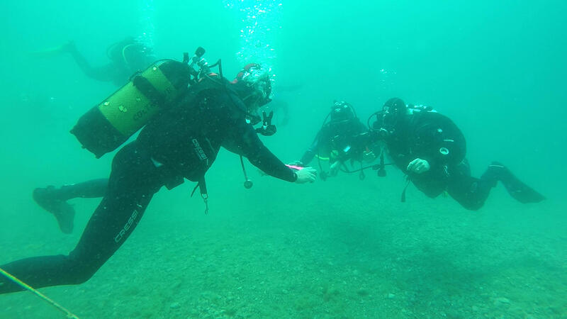 vlcsnap-2023-06-12-23h30m39s204
OPEN WATER DIVER 
Keywords: owd dive CMAS SSI DIVING IMMERSIONI